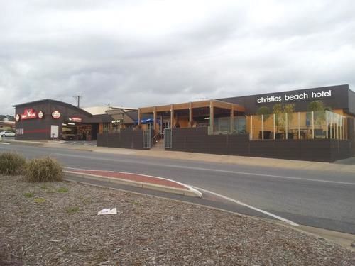 Christies Beach Hotel Clarendon Kültér fotó
